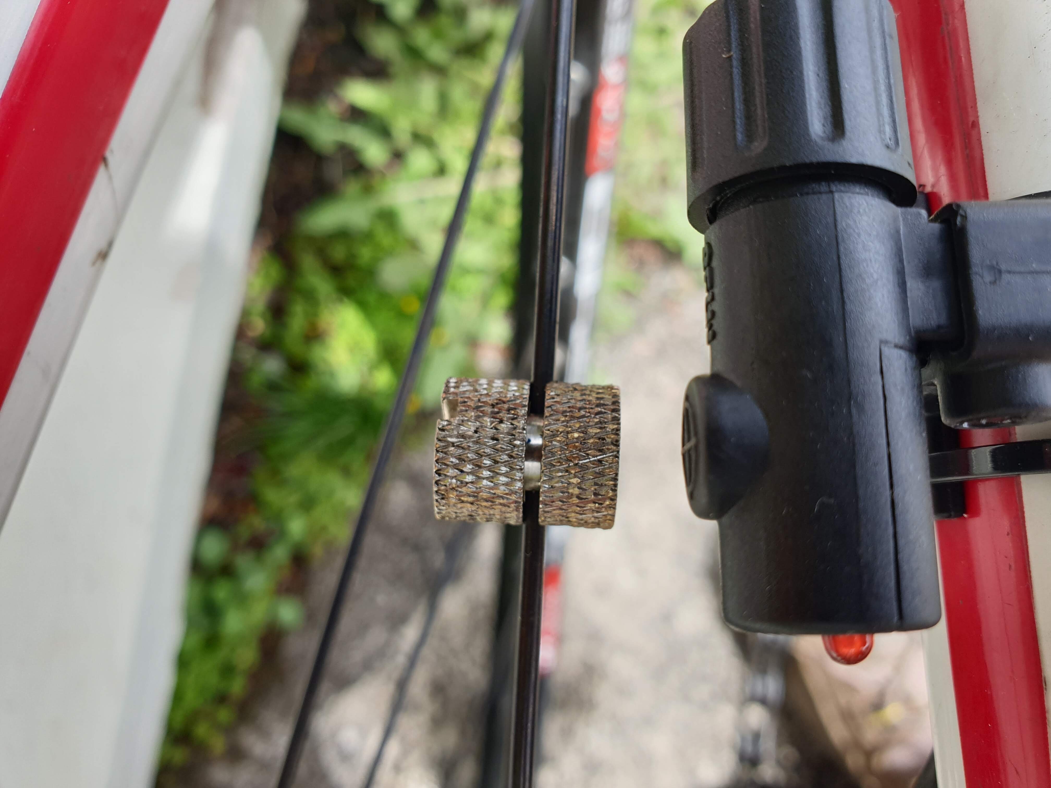 Speed sensor distance Speed sensor distance